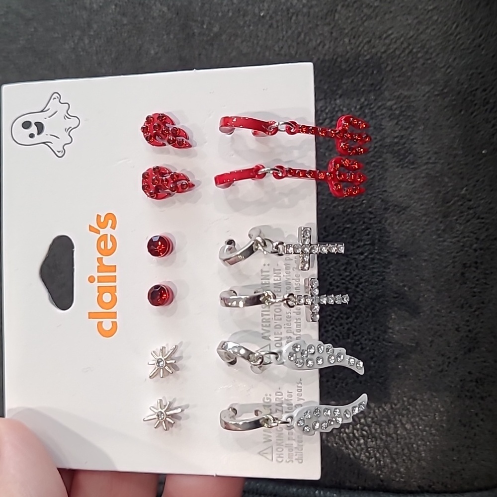 Claire's Angel 😇 & Devil 😈 Earrings NWT